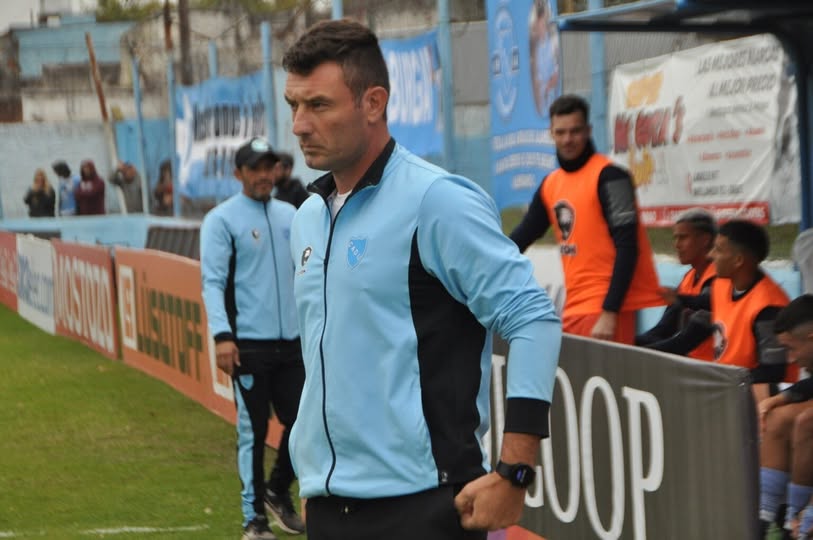 Aguila tiene nuevo entrenador para lo que resta del torneo de Primera División 657418710 122107076793283477 3288847181489800595 n