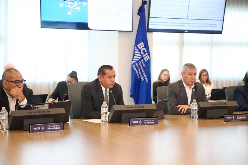 El BCIE dará $155 millones programa vial y de movilidad urbana en El Salvador BCIE