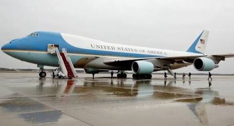 Trump retira el histórico Air Force One y se prepara para usar avión donado por Qatar images