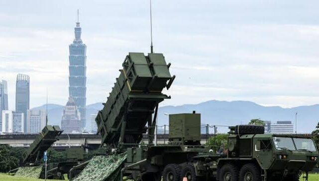 Taiwán espera pronta aprobación de millonaria compra de armas a Estados Unidos images rr