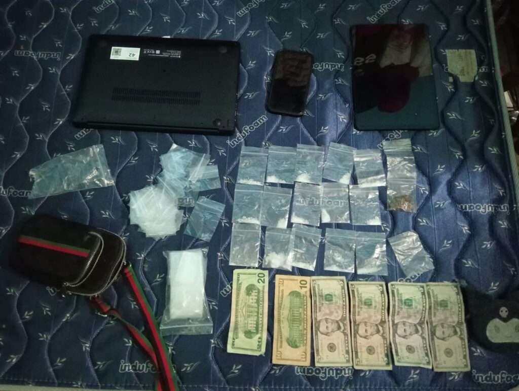 Investigación por narcomenudeo lleva a la captura de dos hombres en Colón 759849857 1045590731417745 1321234676295694243 N 1024x771