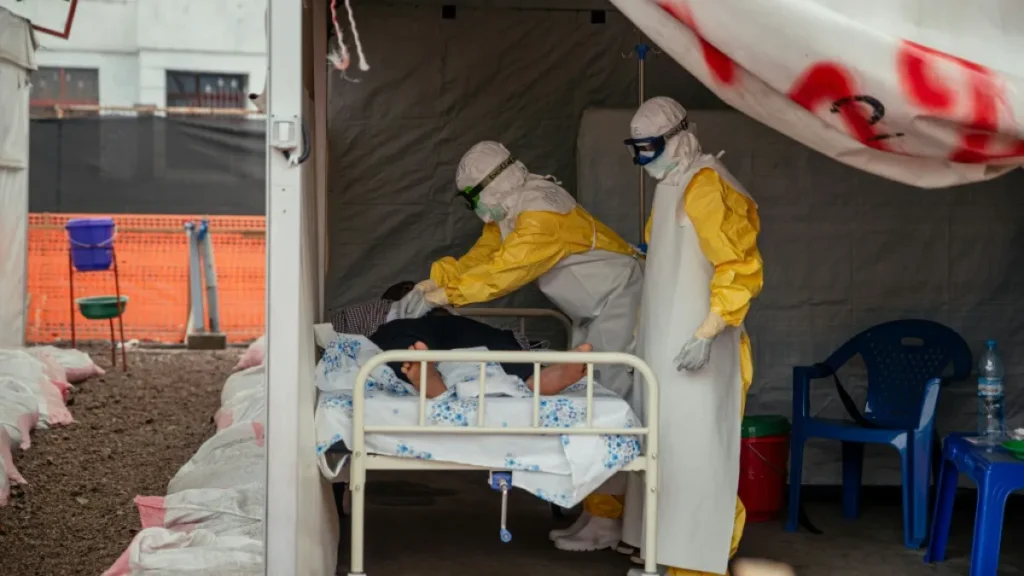 OMS: brote de ébola en la RDC sigue propagándose y preocupa su expansión 2026 06 06T133A113A23Z 91539470 1024x576