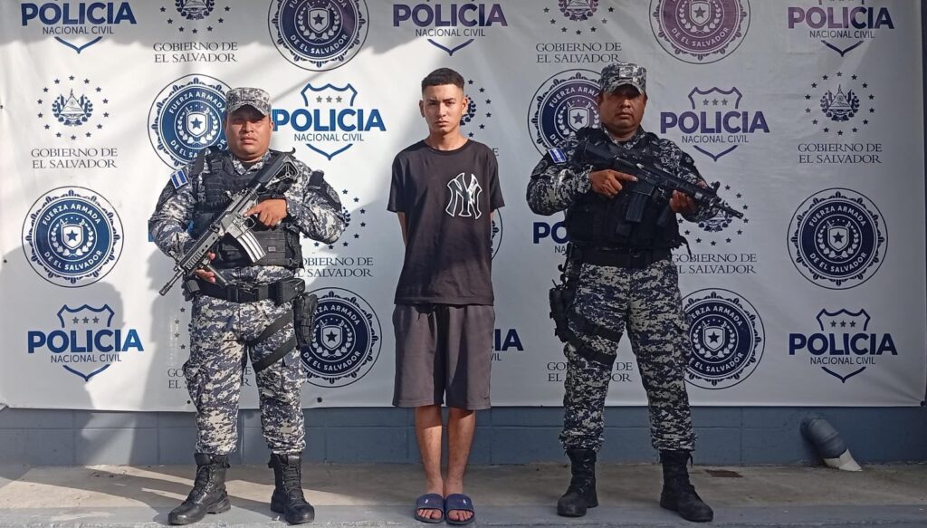 Capturan a pandillero en Soyapango tras denuncia difundida en redes Capturan a pandillero tras denuncia ciudadana. Imagen: PNC.
