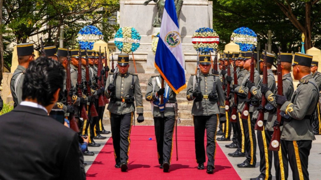 Cancillería de El Salvador y cuerpo diplomático conmemoran 205 años de independencia de Centroamérica 205 años de independencia patria