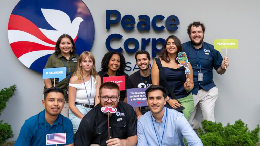 Asamblea Legislativa ratifica acuerdo para el regreso del Cuerpo de Paz a El Salvador cuerpo de paz