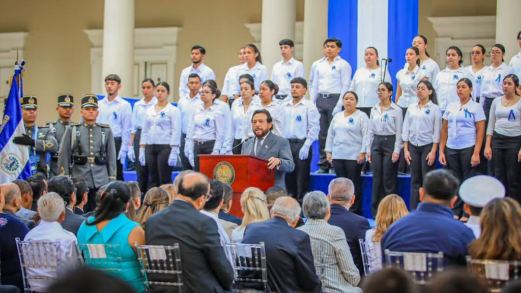 Palacio Nacional acoge acto de apertura del mes cívico en El Salvador Diseno Sin Titulo 1024x576