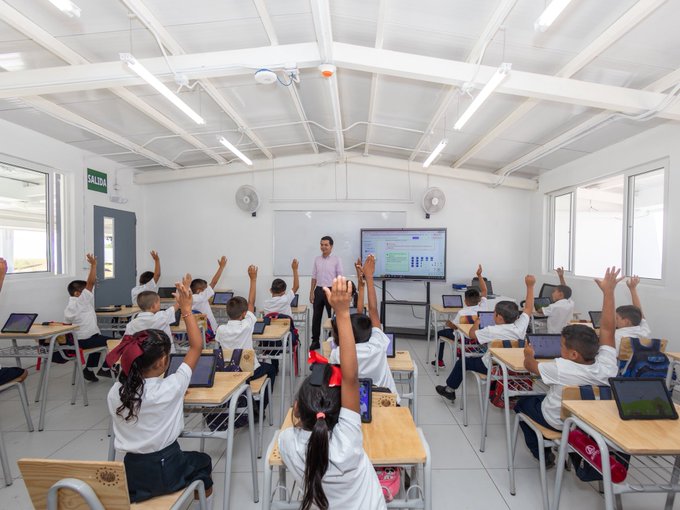 Centro escolar de Los Toles se incorpora al programa piloto de tutores de IA hsivf7wbmaadvsa
