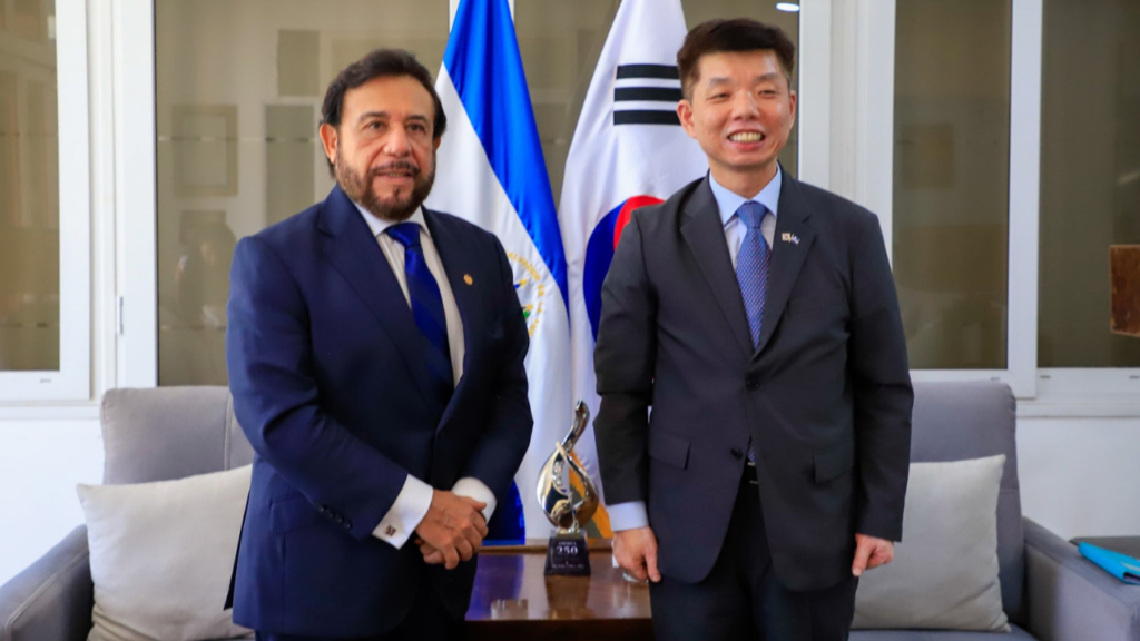 reunión de ulloa y corea