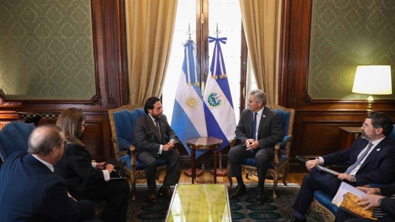 reunión de ulloa en argentina